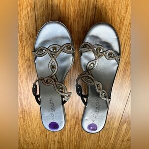 Women’s A. Giannetti wedge sandal slip on weddings faux Crystal silver gray 8.5